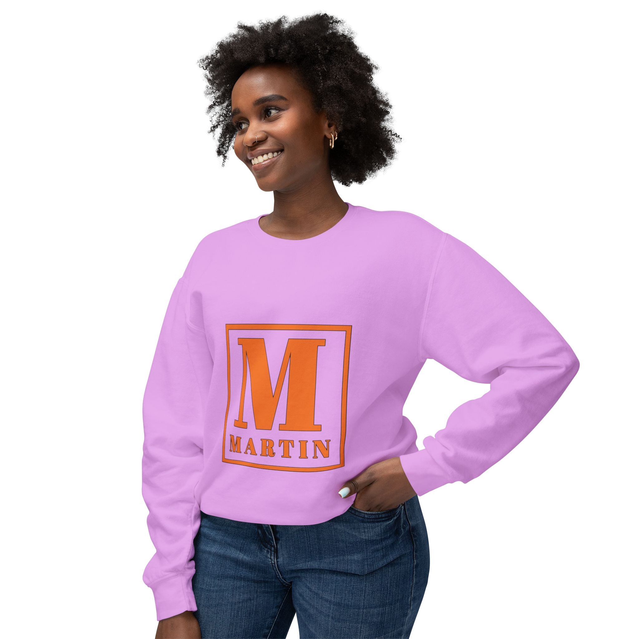 Personalized 'M' Monogram Sweatshirt – Martin Name Crewneck