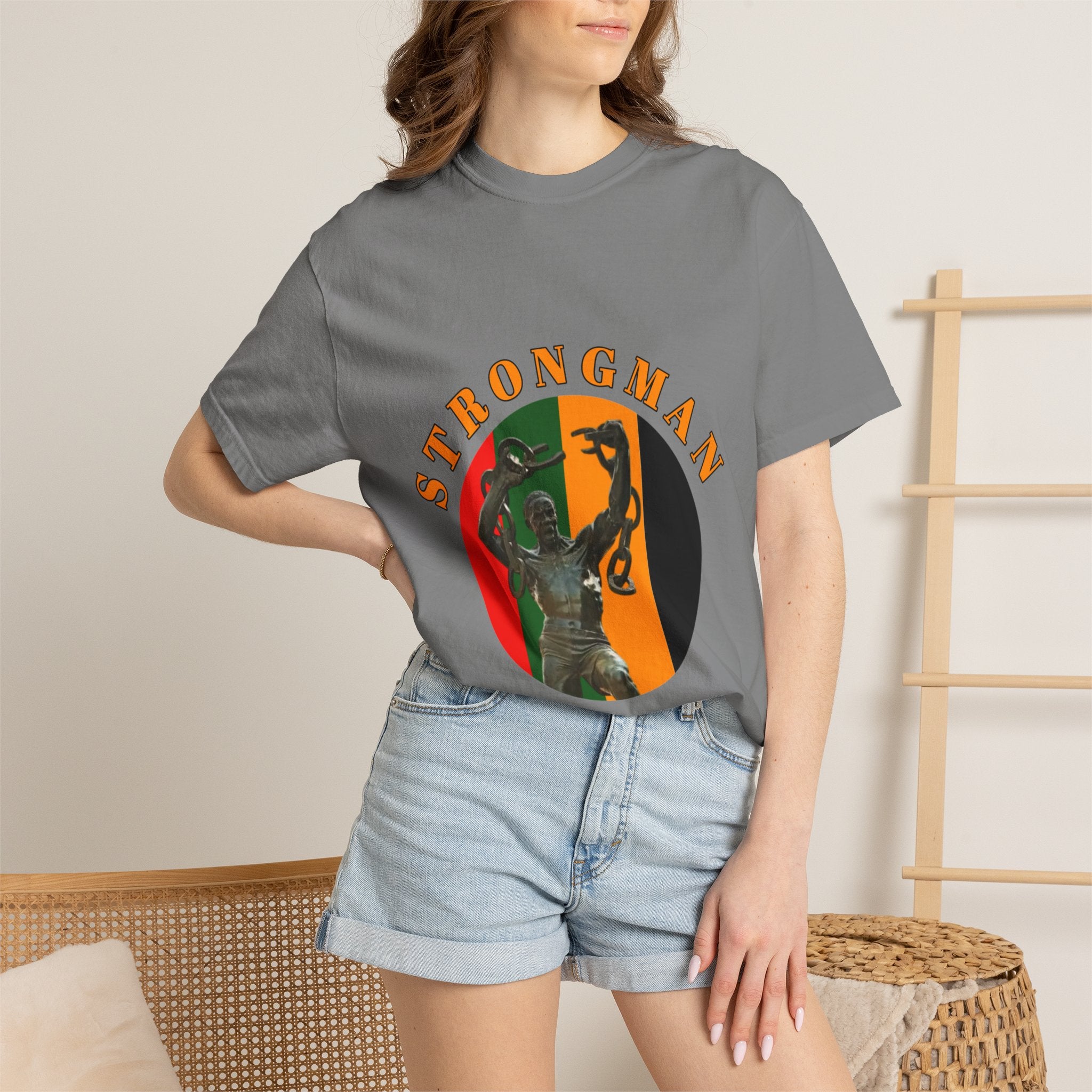 Strongman Statue Vintage-Style T-Shirt — Retro Weightlifting Graphic Tee